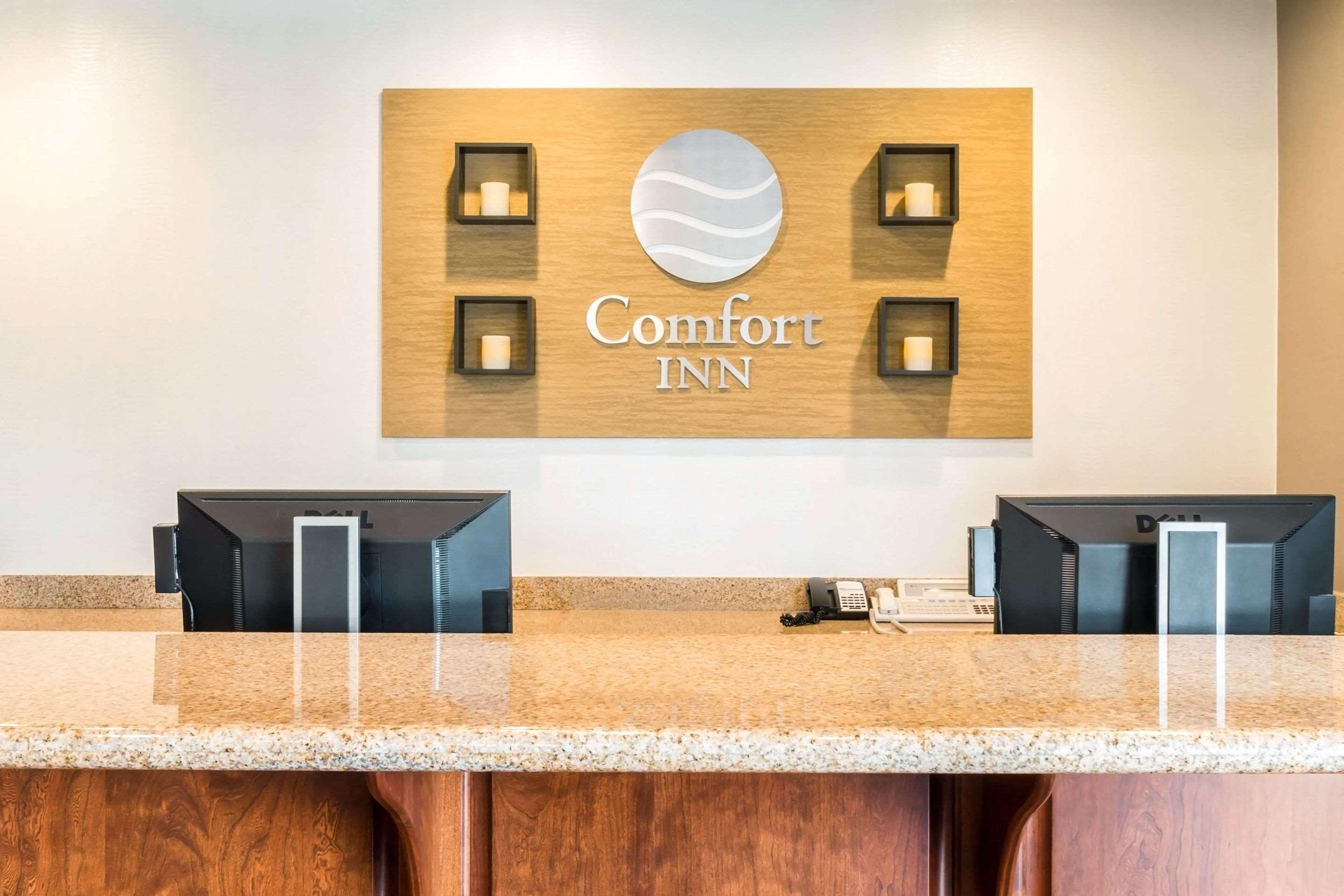 Comfort Inn Humboldt Bay Eureka Exterior photo